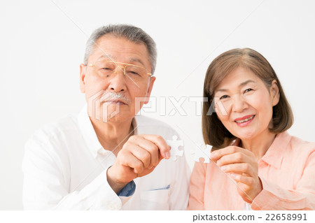 Senior couple Senior couple 22658991