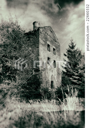 Abandoned Haunted House 22660332