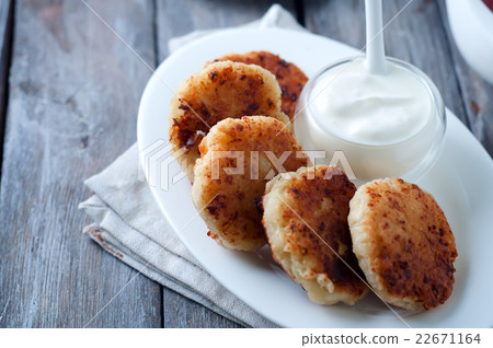 Cottage cheese pancakes 22671164