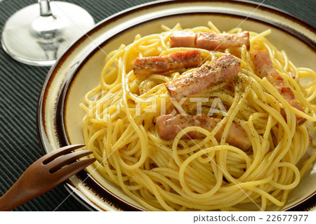 Carbonara Carbonara 22677977