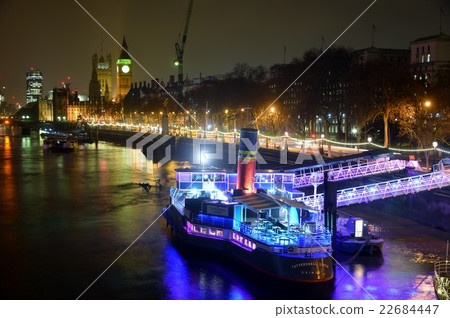 Night view of London - 96 22684447