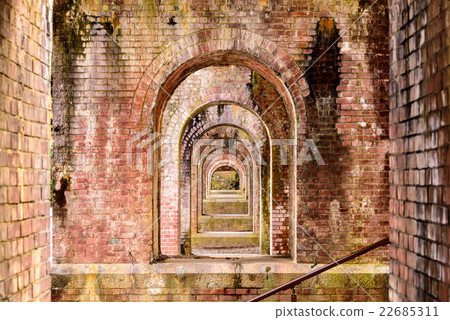Aqueduct Arches 22685311