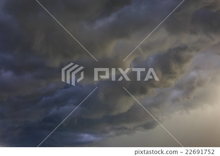 Storm Cloud Storm Cloud 22691752