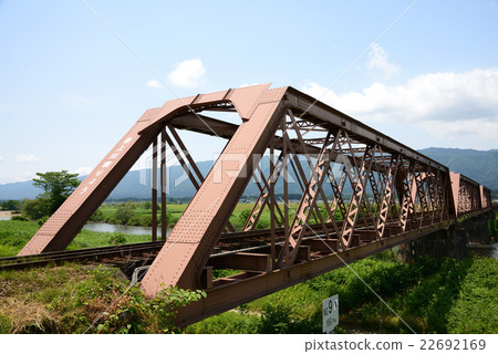在花永井線的Morogawa河橋樑 22692169