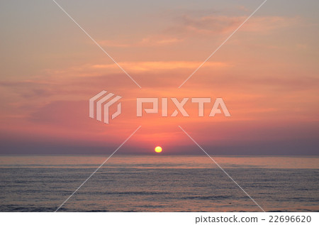 Sunset in the Sea of Japan 22696620