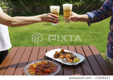 A toast with beer garden party 22696827