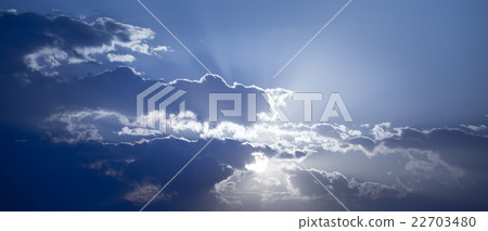 天空太陽和雲彩 天空太陽和雲彩 22703480