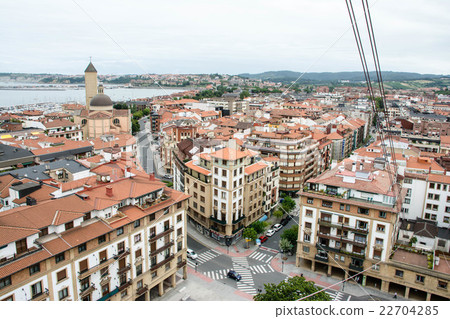 Spain Bilbao townscape Road and red-brown roof apartment 22704285