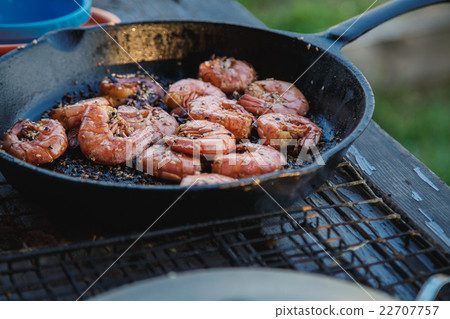 fried shrimps in a pan 22707757