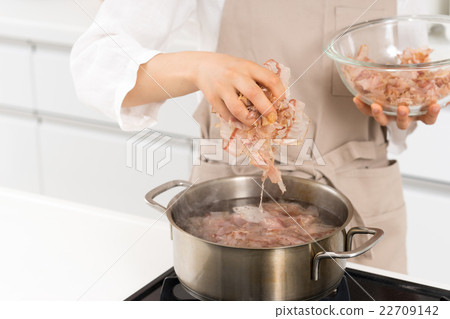 Soup stock Soup stock 22709142