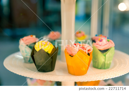 Sweet cakes Sweet cakes 22711714