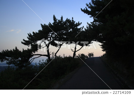 Washuzan Observatory in the evening 22714109
