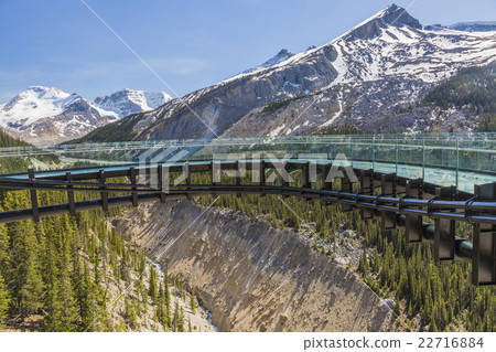 Scenery that Canadian Sky Walk can be seen 22716884