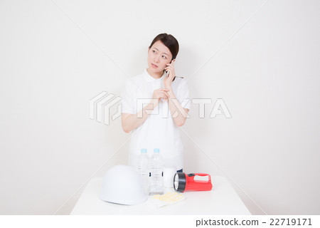 Disaster prevention goods women 22719171