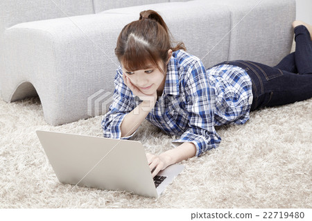 20年代的女性電腦 22719480