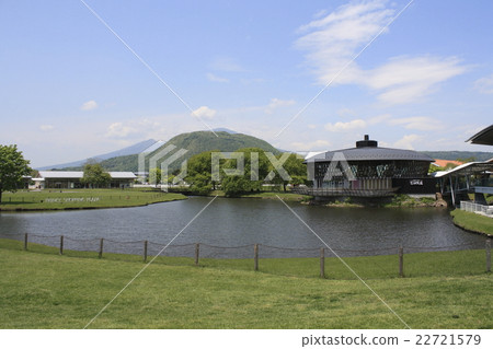 初夏的輕井澤出口 22721579