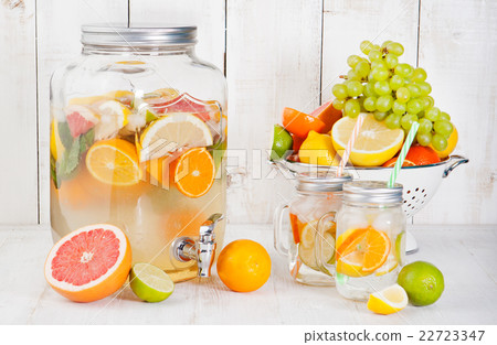 Detox fruit infused water, lemonade, cocktail 22723347