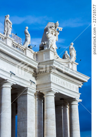 Detail of colonnade of Saint Peter's square. 22728577