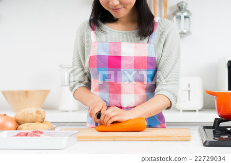 Cooking image 22729034