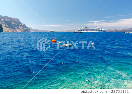 Fira. View of the old harbor. Fira. View of the old harbor. 22731151