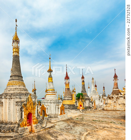 Thaung Tho Temple on Inle Lake. Myanmar. Thaung Tho Temple on Inle Lake. Myanmar. 22732528