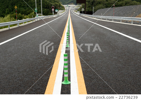Those that took a picture of the Kyoto Tsunenai Expressway before opening Those that took a picture of the Kyoto Tsunenai Expressway before opening 22736239