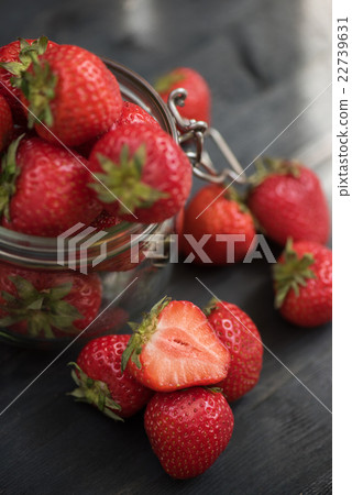 Fresh ripe strawberry 22739631