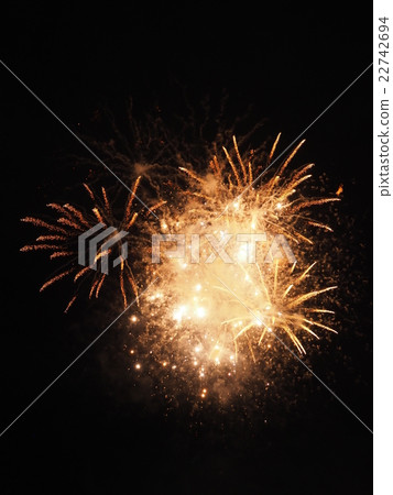 Star Mine using the beautiful fireworks glittering with the orange of the Jingu Gaien Fireworks display Star Mine using the beautiful fireworks glittering with the orange of the Jingu Gaien Fireworks display 22742694