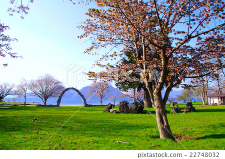 "World Geopark" Toyako / Ukimido Park 22748032