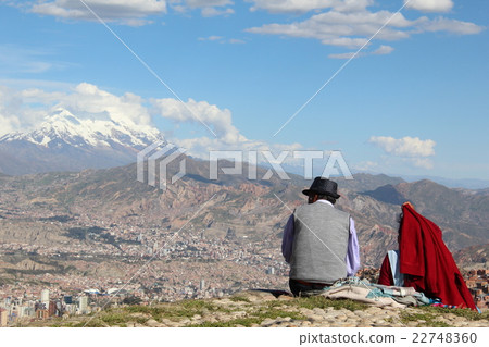 A couple looking at the scenery A couple looking at the scenery 22748360