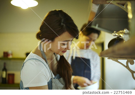 做烹調的夫婦 做烹調的夫婦 22751469