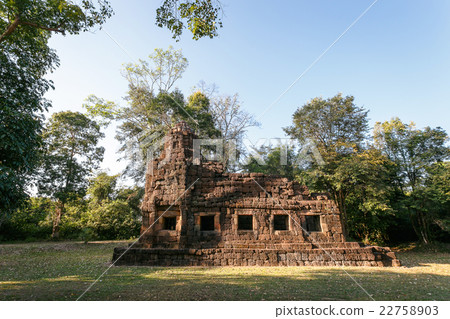 Prasat Ta Muean Castle Rock 22758903