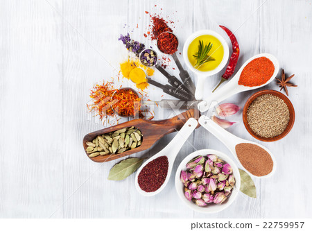 Herbs, condiments and spices 22759957