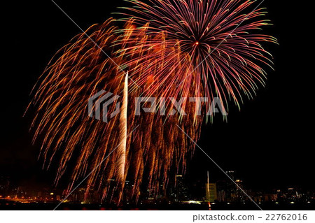 Osaka Naniwa Yodogawa Fireworks Festival 22762016