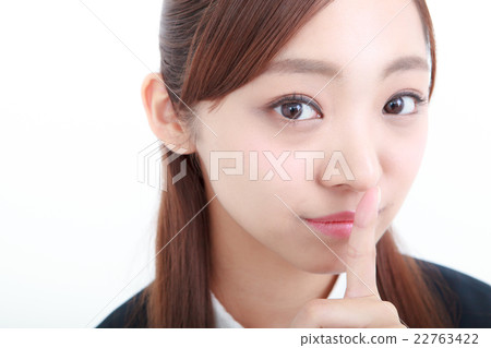 悄悄地......看著鏡頭 22763422