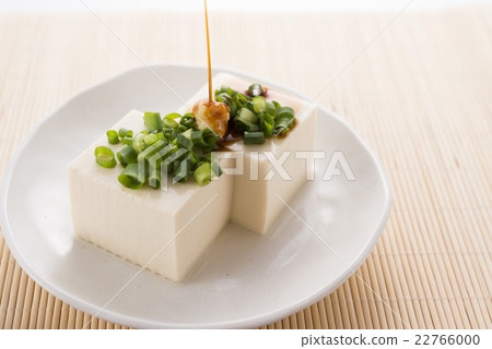 冷豆腐 22766000