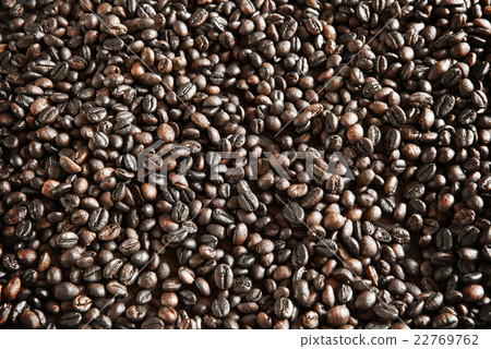 Roasted coffee beans Roasted coffee beans 22769762