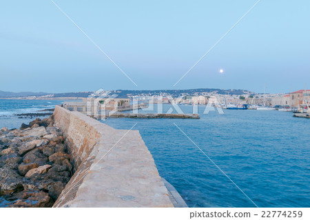 Chania. Breakwater in the Venetian harbor. Chania. Breakwater in the Venetian harbor. 22774259
