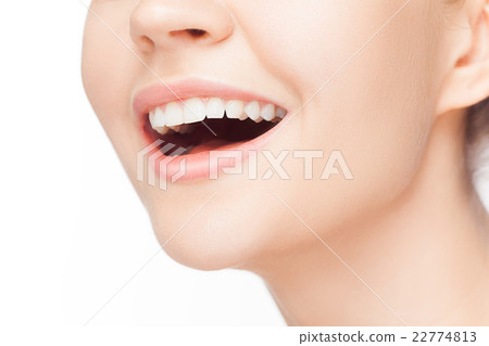 Beautiful and healthy woman smile, close-up 22774813