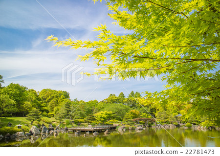 神戶市Shiawase村的日式花園 22781473