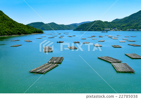 Bizen ♡ Oyster raft seen from the Nisshin Ohashi 22785038