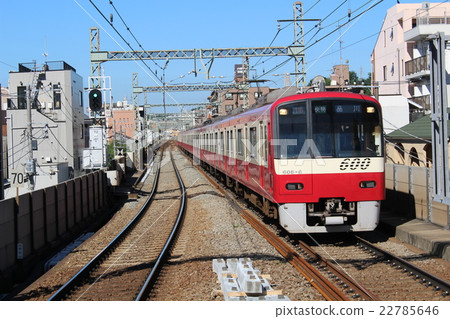 Blue sky Keihin Kyuko 600 type 12 car train fast express 22785646