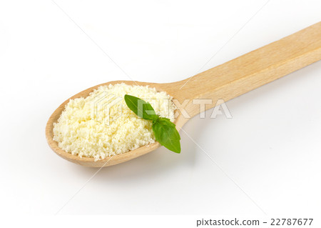 grated parmesan cheese 22787677