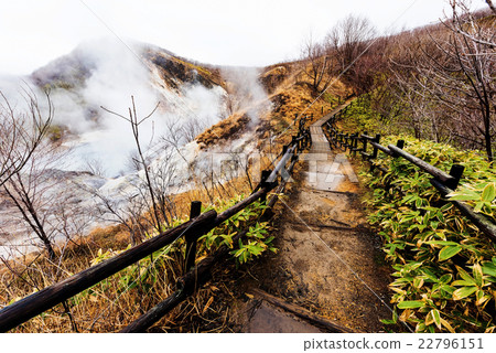 Walking trail to Lake Oyunuma, Noboribetsu 22796151