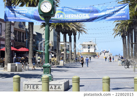 Hermosa Beach Pia Plaza Beach town beach culture 22802015