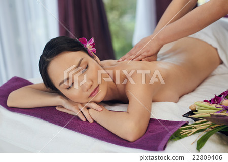 Back massage Back massage 22809406