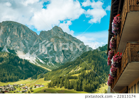 Village Val Gardena South Tirol Dolomiten mountain Village Val Gardena South Tirol Dolomiten mountain 22813174
