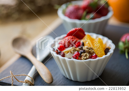 Granola with Orange,Strawberry on yogurt 22813932