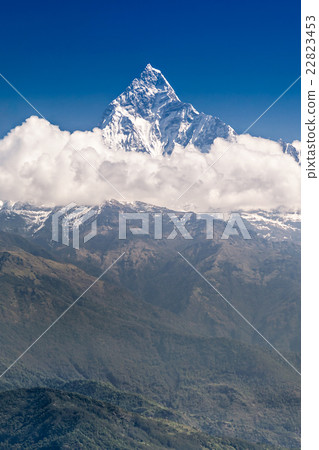 Machhapuchhre and Annapurna mountains Machhapuchhre and Annapurna mountains 22823453