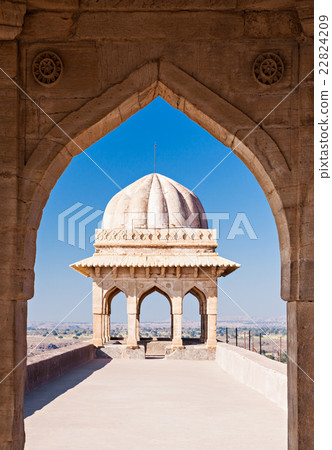 Rupmati Pavilion, Mandu 22824209